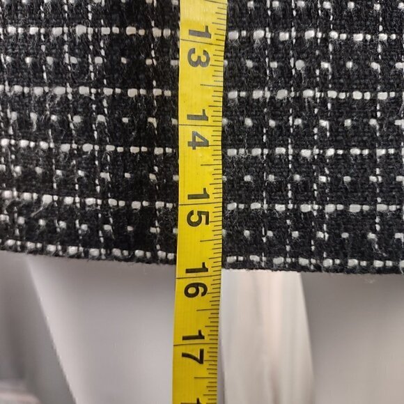 Ann Taylor Loft Petite Women Knitted White Black Straight & Pencil Skirt Size 4P - Picture 10 of 10